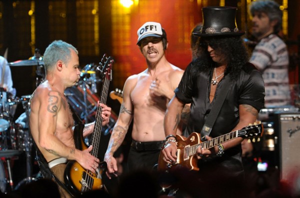 1948879-Flea-Anthony-Kiedis-Slash-rock-and-roll-hall-of-fame-617-409